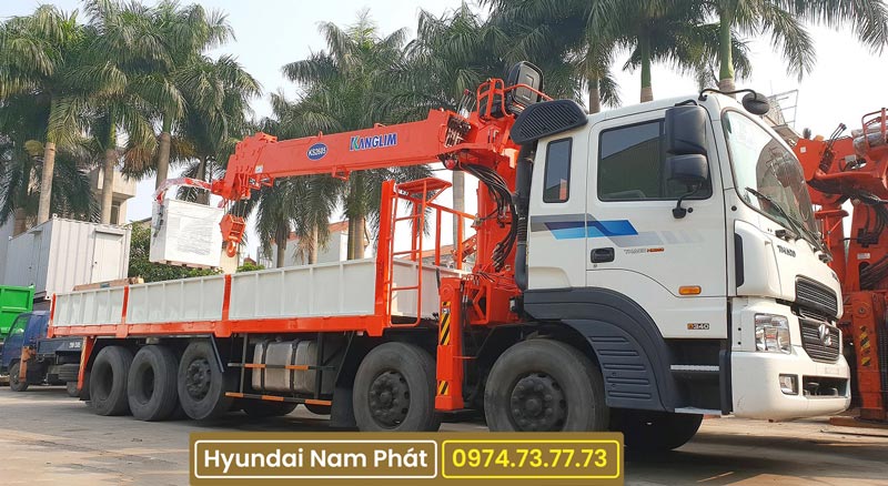 Xe Tải Hyundai 5 Chân HD360 Gắn Cẩu 10 Tấn Kanglim KS2605